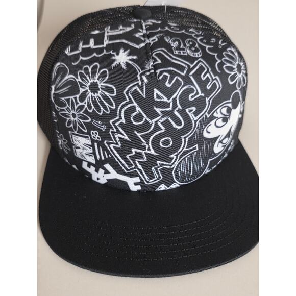 NWT Disney x NEFF Mickey Mouse Trucker Hat Black White Mesh Snapback - Picture 3 of 11